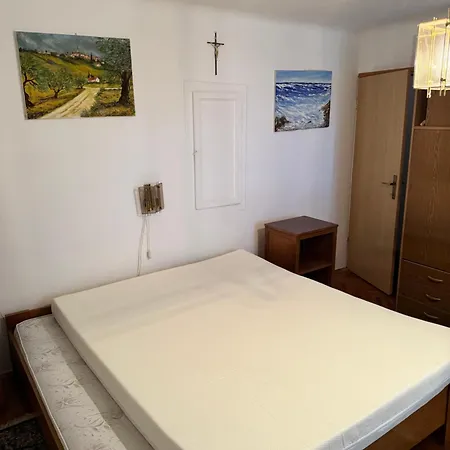 Villa Marina 11 *