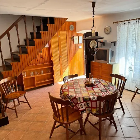 Villa Marina 11 *